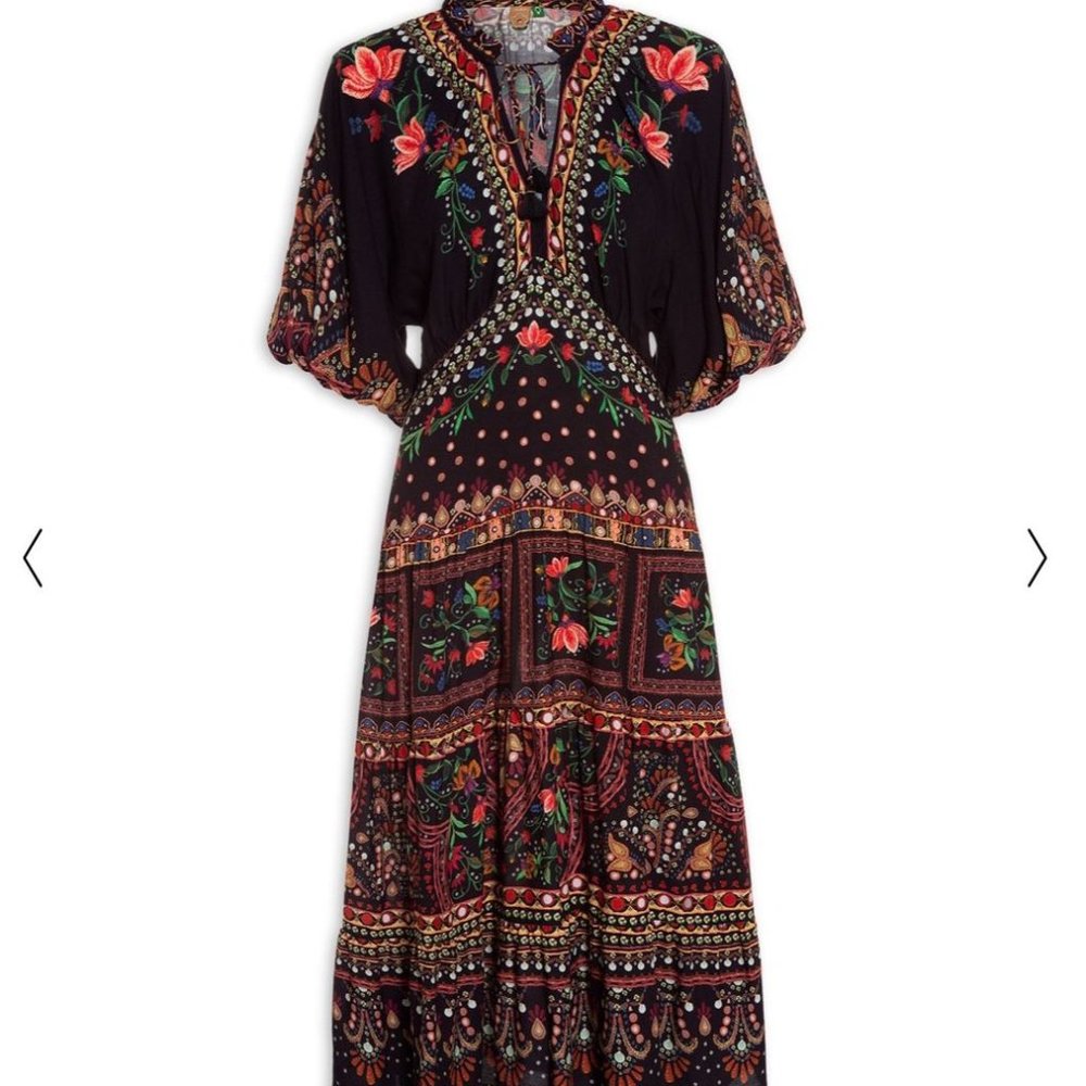 Gorgeous Farm Rio dress - CLOSING MY SHOP!!!
